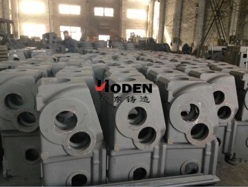 減速機箱體鑄件是由什么材料制成的？